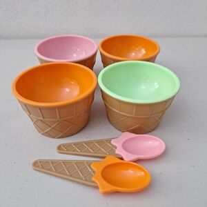 Vtg‎ 90's 4 Colorful Matching Plastic Waffle Ice Cream Bowls & 2 Spoons